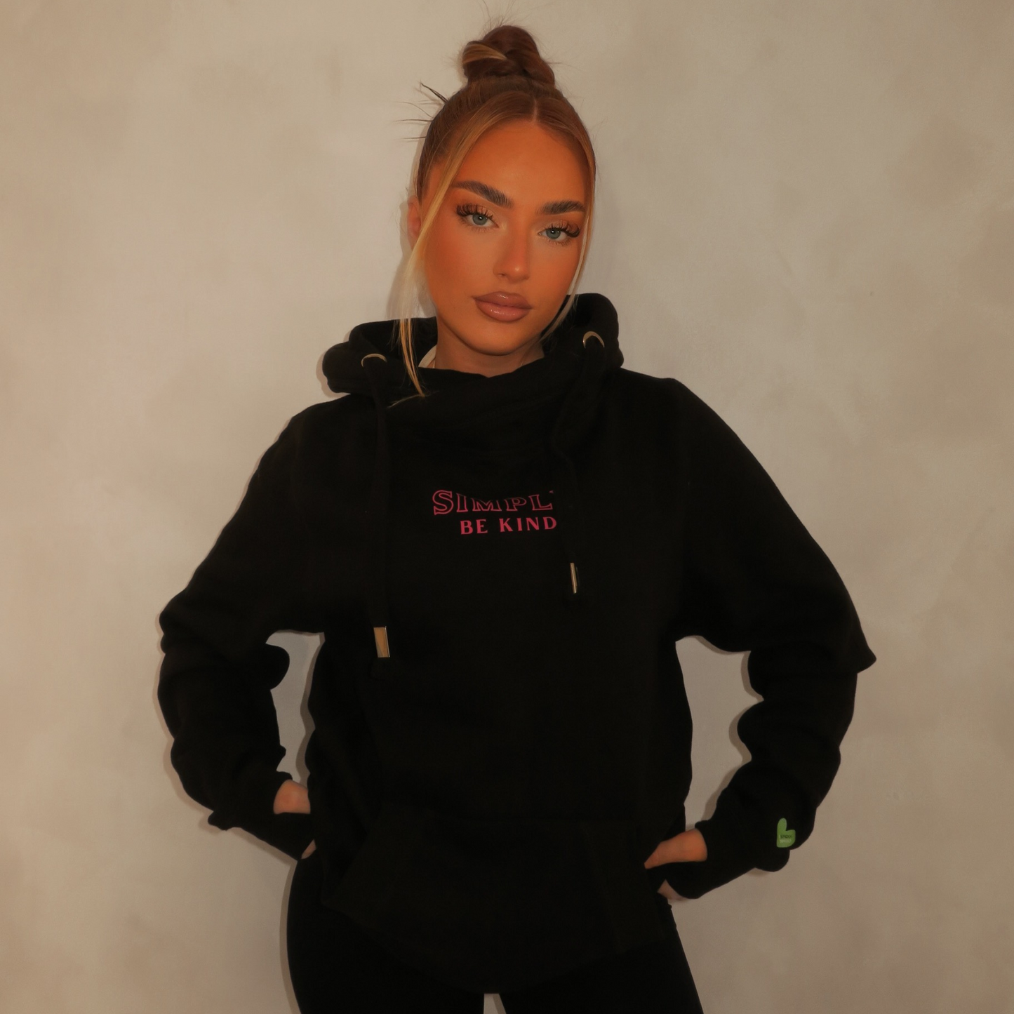 NEON NOIR KISS KROSS HOODIE