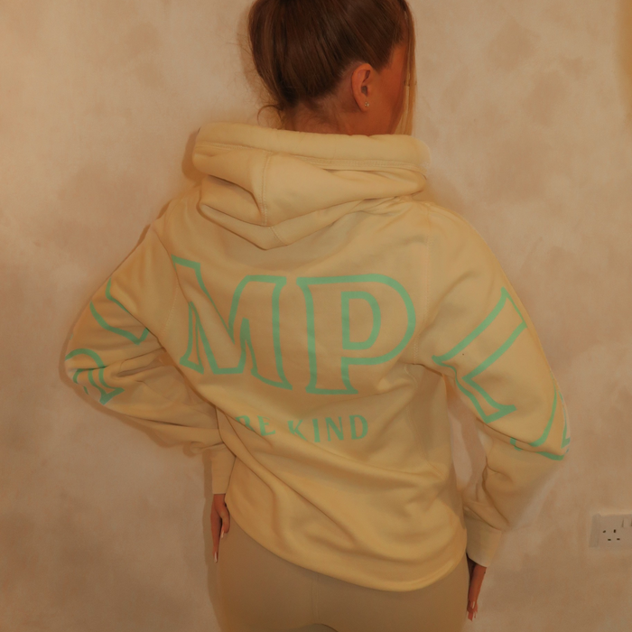 BUTTERCREAM DREAM KISS KROSS HOODIE