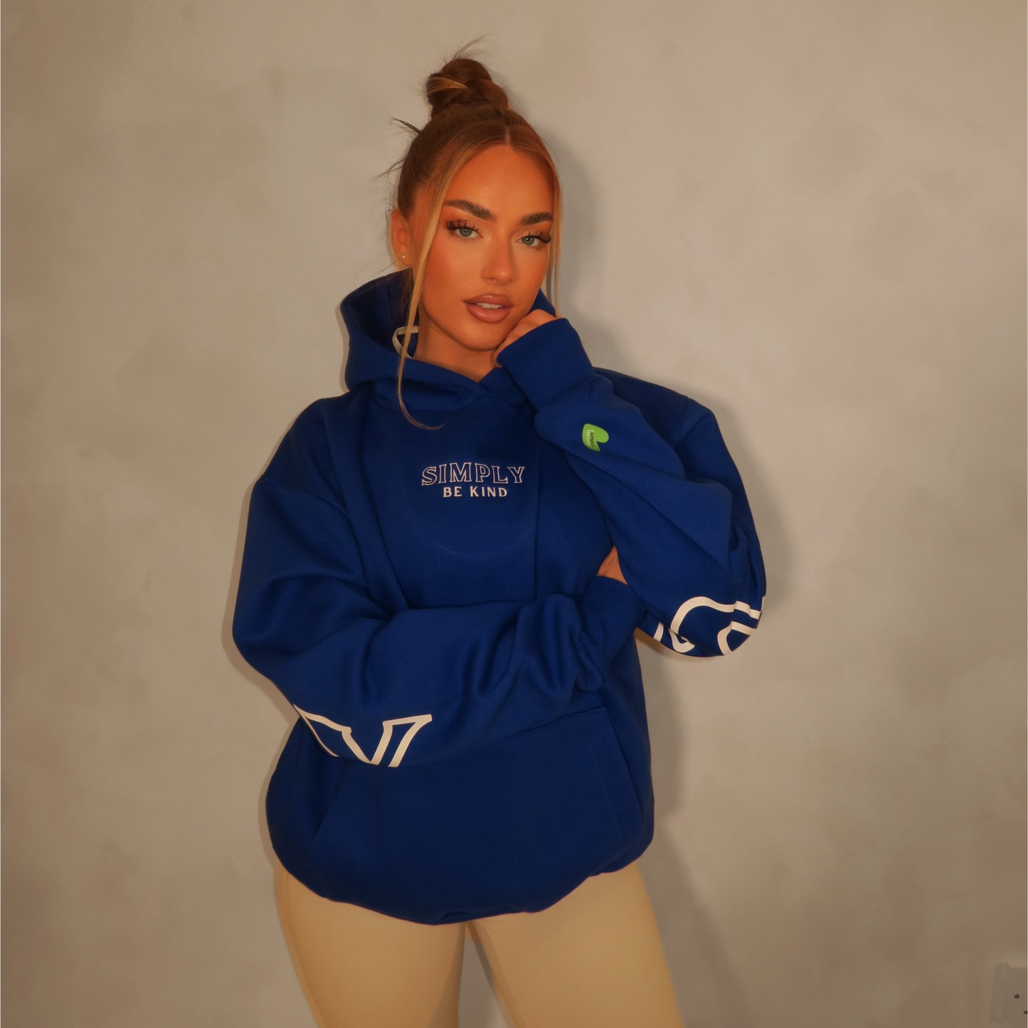 BLUE HORIZON STATEMENT HOODIE